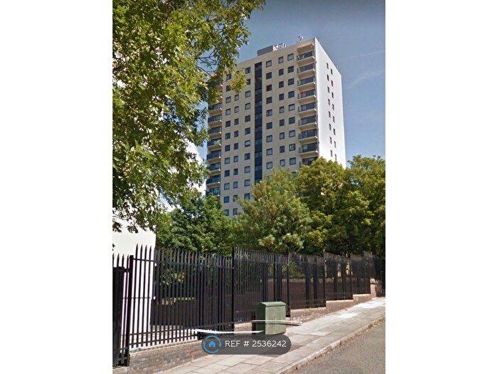 3 Bedroom Flat To Rent In Candia Tower, Liverpool, L5