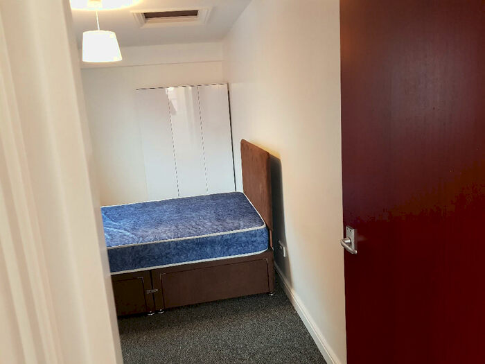 1 Bedroom Ground Maisonette To Rent In Cross Road, Leicester, LE2