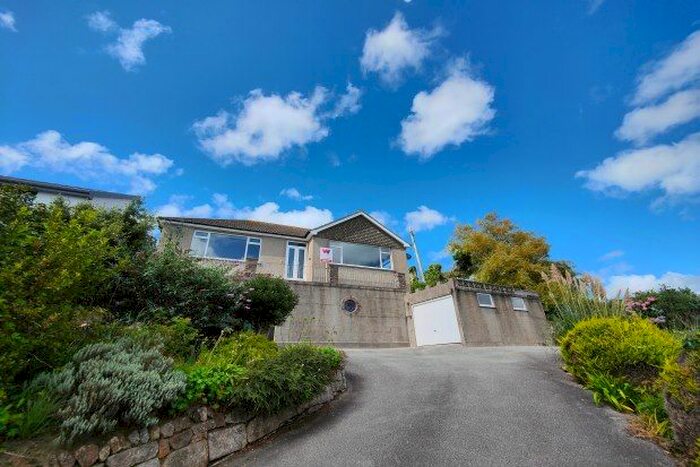 2 Bedroom Bungalow To Rent In Lescudjack Crescent, Penzance, TR18