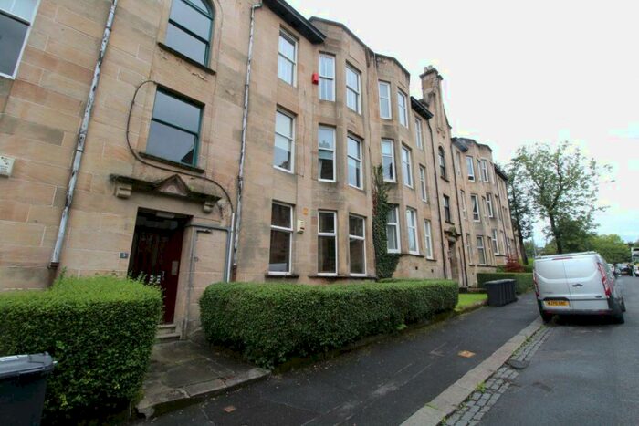 2 Bedroom Flat To Rent In Southpark Drive, Paisley, PA2
