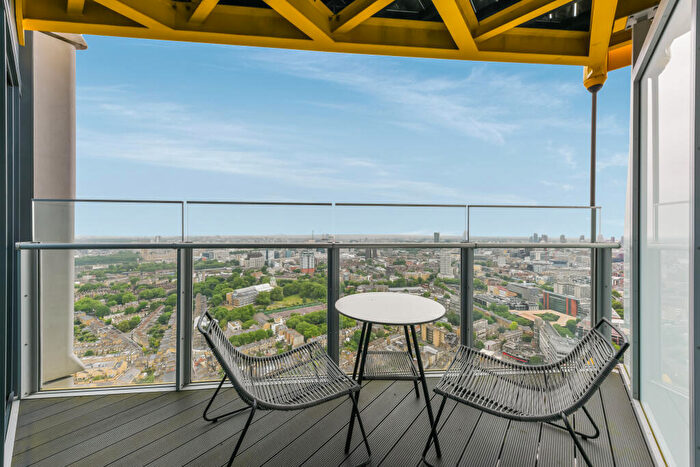 1 Bedroom Apartment To Rent In Uncle Elephant And Castle, Churchyard Row, SE11