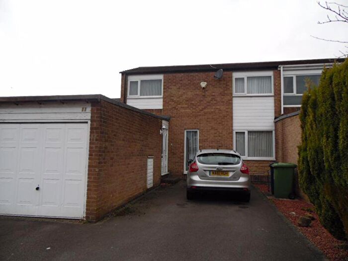 3 Bedroom Semi-Detached House To Rent In Westernmoor, Hawthorne Park, Washington, NE37