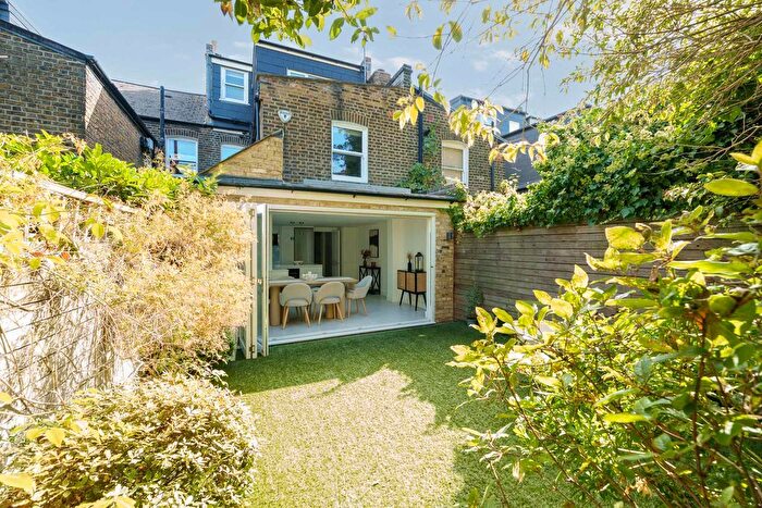 5 Bedroom Terraced House For Sale In Starfield Road, London, W12