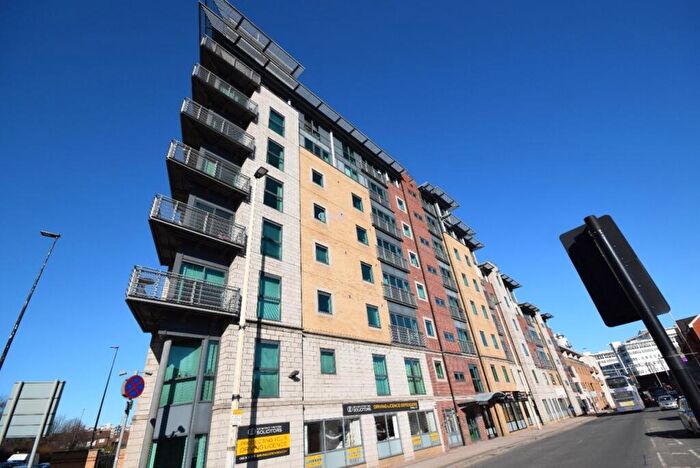 1 Bedroom Apartment To Rent In City Point, Chapel Street, M3