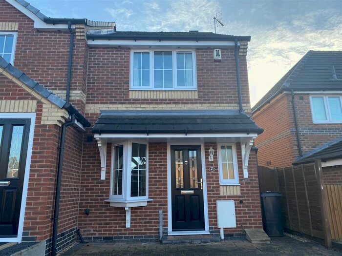 2 Bedroom Semi-Detached House To Rent In Hedingham Close, Ilkeston, DE7