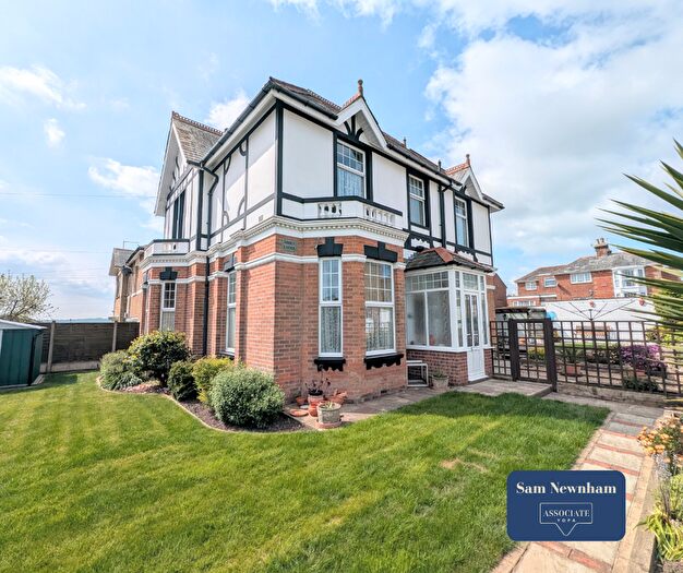 5 Bedroom Detached House For Sale In Pitt Street, Ryde, PO33
