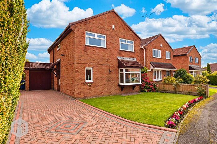 4 Bedroom Detached House For Sale In Ashcombe Drive, Radcliffe, M26