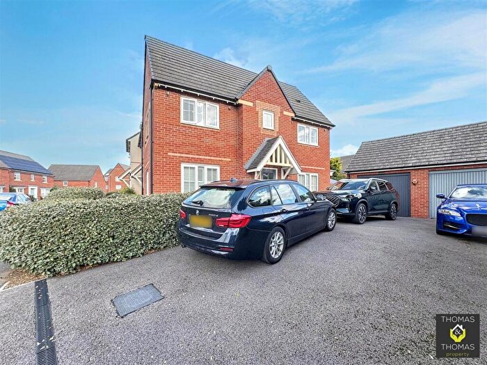 3 Bedroom Semi Detached House For Sale In Winter Gate Road, Longford, GL2