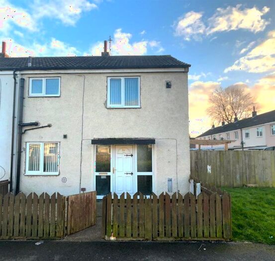 3 Bedroom End Of Terrace House To Rent In Nashcourt, Hull, HU6