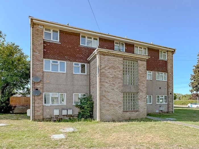 2 Bedroom Maisonette To Rent In Little Stoke Lane, Little Stoke, Bristol, BS34