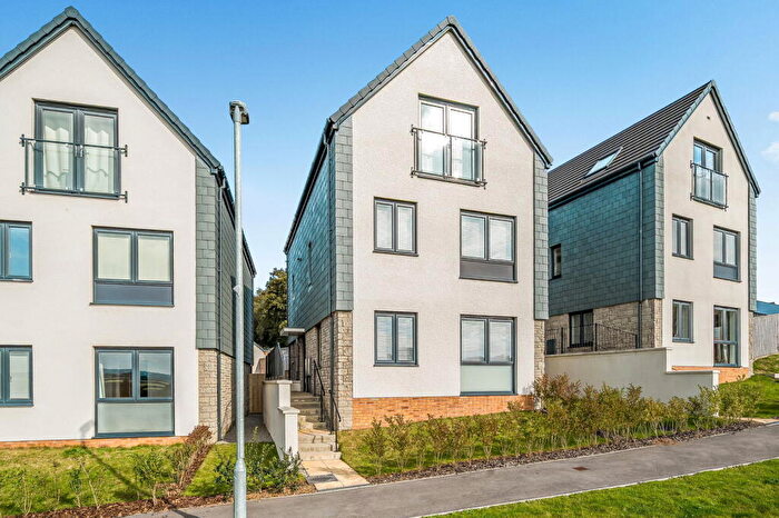 4 Bedroom Detached House For Sale In Bal Road, Callington, PL17