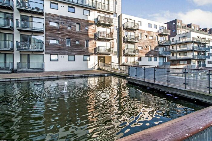1 Bedroom Apartment For Sale In Isaac Way, Manchester, M4