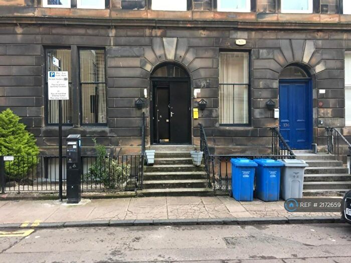 Studio To Rent In Holland Street, Glasgow, G2