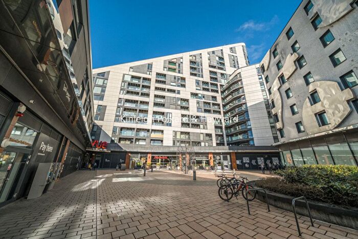 2 Bedroom Flat To Rent In St. Marks Square, Bromley, BR2