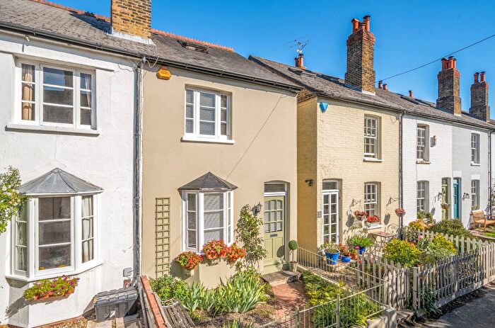 3 Bedroom End Of Terrace House For Sale In Crown Lane, Chislehurst, Kent, BR7