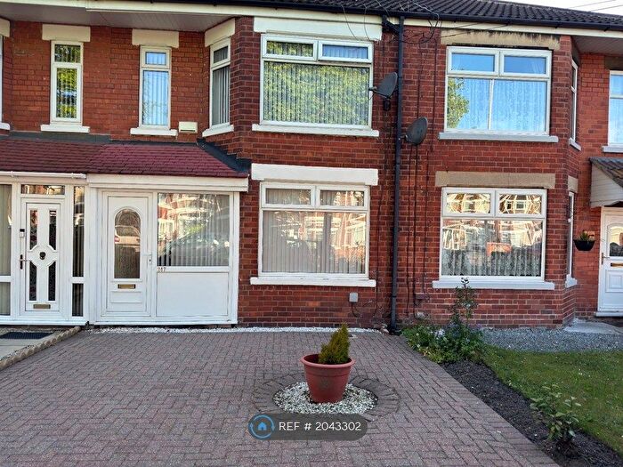 3 Bedroom Terraced House To Rent In Priory Road, Hull, HU5