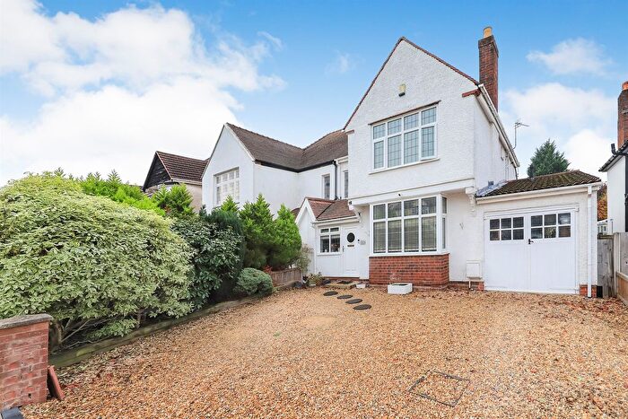 3 Bedroom Semi Detached House For Sale In Osborne Road, Penn, Wolverhampton, WV4