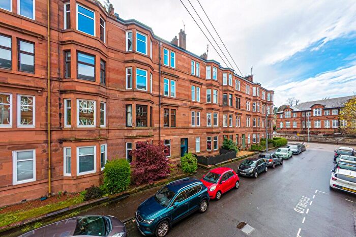 2 Bedroom Apartment For Sale In Dundrennan Road, Battlefield, Glasgow, G42