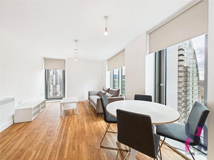2 Bedroom Flat To Rent In Media City, Michigan Point Tower D, Michigan Avenue, Salford, M50