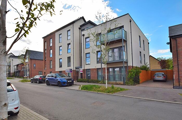 2 Bedroom Flat To Rent In Gambit Avenue, Oakgrove, MK10