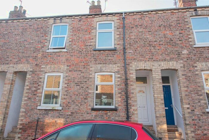 2 Bedroom Terraced House To Rent In Lower Ebor Street, York, YO23
