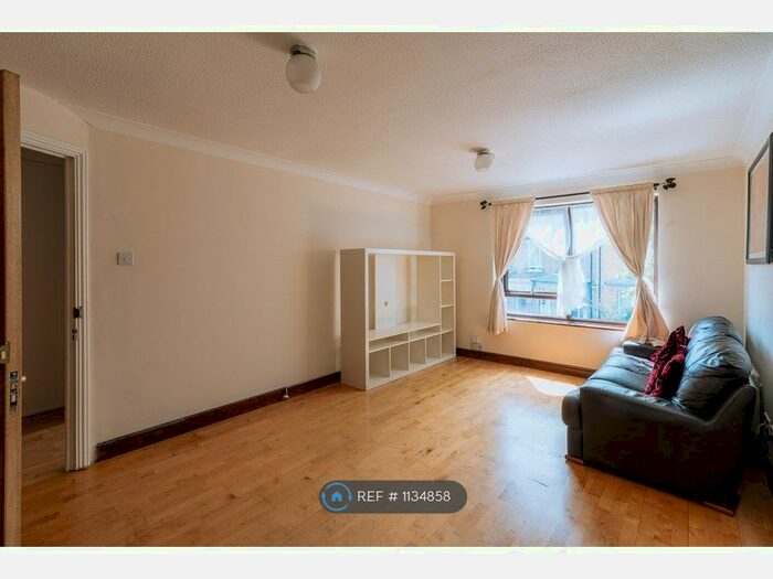 2 Bedroom Flat To Rent In South Grove Court, London, E17