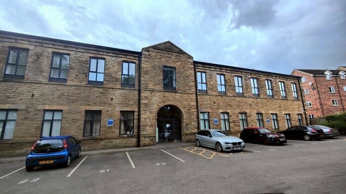 1 Bedroom Flat To Rent In Church Street, Ossett, West Yorkshire, Uk, WF5