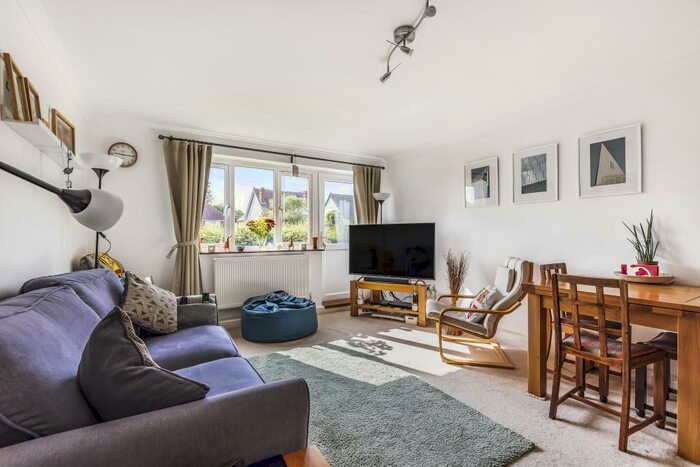 2 Bedroom Apartment To Rent In Langdale Gardens, Earley, RG6