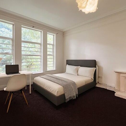 Apartment To Rent In Flat Mayfield Road :: Chorlton, M16