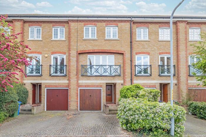 4 Bedroom Terraced House For Sale In Belvedere Close, Faversham, Kent, ME13