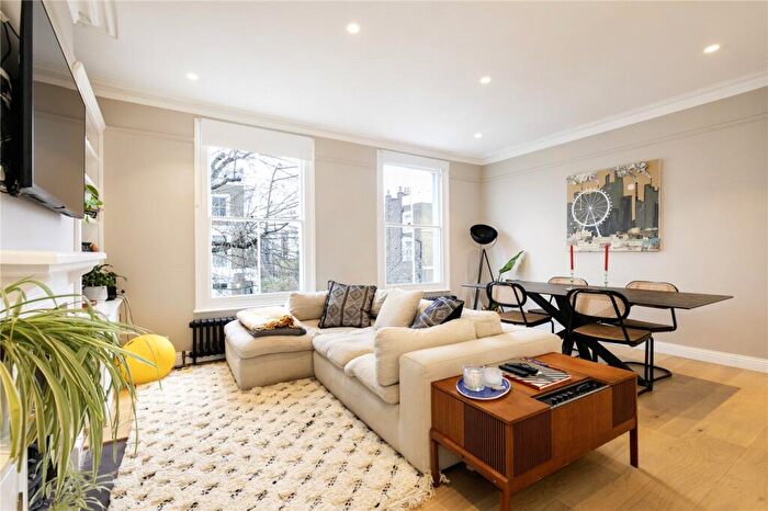 2 Bedroom Apartment To Rent In Ockendon Road, London, N1