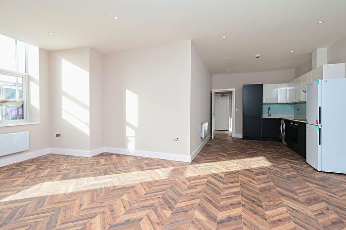 1 Bedroom Flat To Rent In Eastmead, Farnborough, GU14