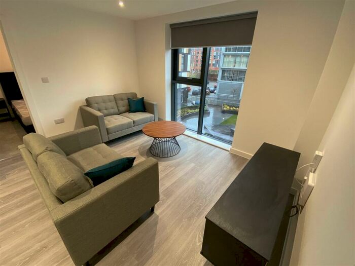 2 Bedroom Apartment To Rent In Downtown, Woden Street, Block A, M5