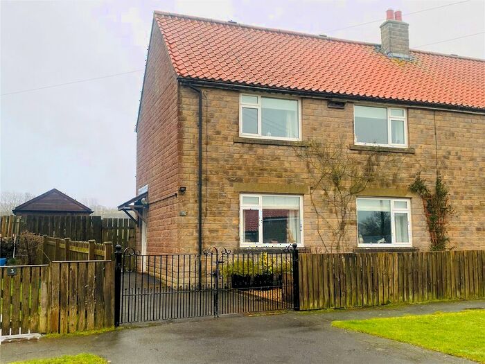 3 Bedroom Semi-Detached House For Sale In Oakfield Avenue, Goathland, Whitby, North Yorkshire, YO22