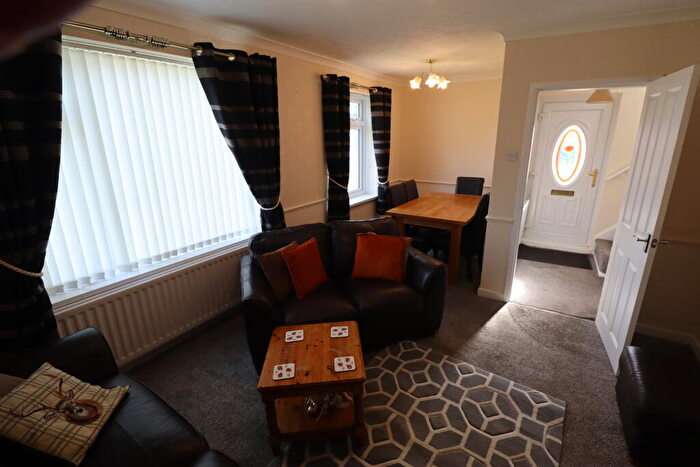 2 Bedroom End Of Terrace House To Rent In Finchale Road, Framwellgate Moor, Durham, DH1