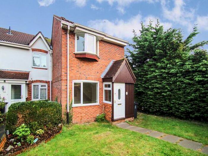 2 Bedroom End Of Terrace House To Rent In Watercrook Mews, Westlea, Swindon, SN5