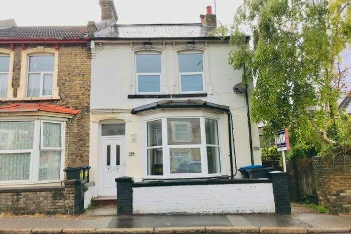 1 Bedroom Flat To Rent In Grange Road, Ramsgate, CT11