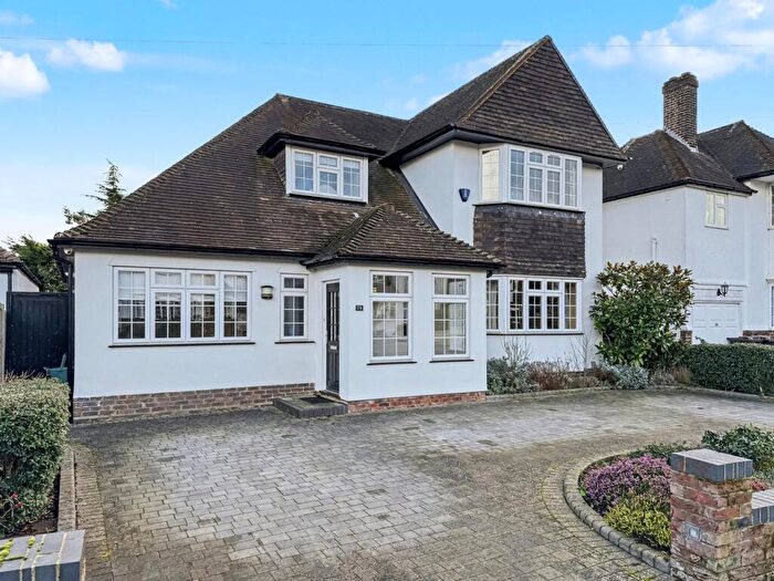 4 Bedroom Detached House For Sale In Sutherland Avenue, Petts Wood, Orpington, BR5