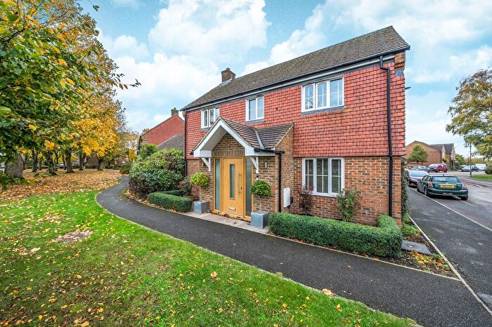 4 Bedroom Detached House For Sale In Old School Drive, St. Albans, AL4
