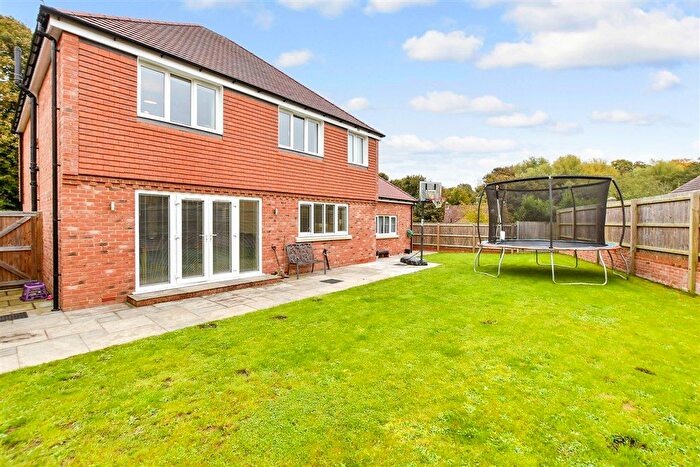 5 Bedroom Detached House For Sale In Lower Road, Temple Ewell, Dover, Kent, CT16