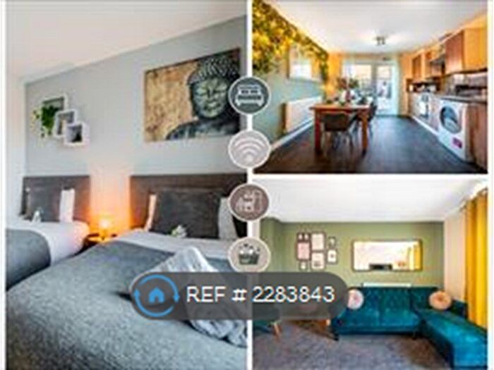 4 Bedroom Semi-Detached House To Rent In Markfield Avenue, Manchester, M13