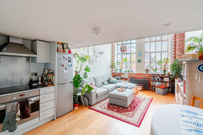 2 Bedroom Flat For Sale In The Robinson Building, Norfolk Place, Bedminster, Bristol, BS3