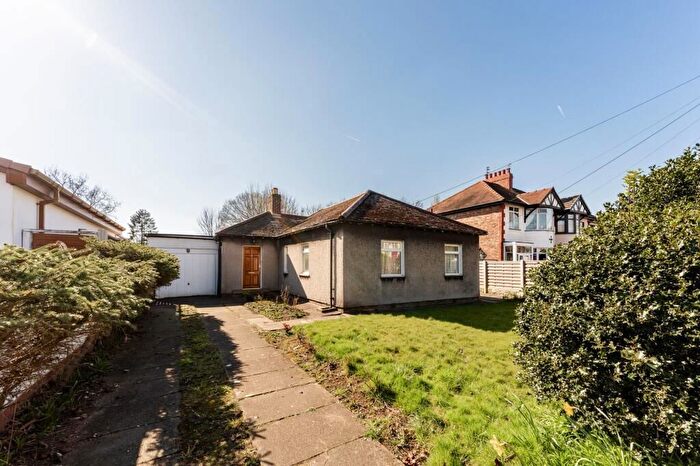 4 Bedroom Detached Bungalow For Sale In Hurst Road, Maghull, Liverpool, L31