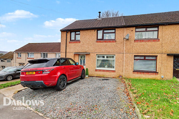 3 Bedroom Semi Detached House For Sale In Cefn-Y-Lon, Caerphilly, CF83