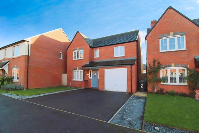 4 Bedroom Detached House For Sale In Richard Walker Way, Cawston, Rugby, CV22