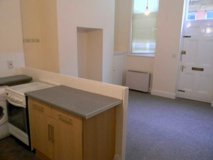 Studio To Rent In Bishop Lane, Hull, HU1