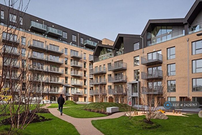 1 Bedroom Flat To Rent In Grattan Court, London, E3