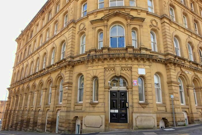 2 Bedroom Flat To Rent In Howgate House, Wellington Road, Dewsbury, WF13