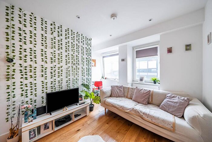 1 Bedroom Flat For Sale In High Street, Croydon, CR0