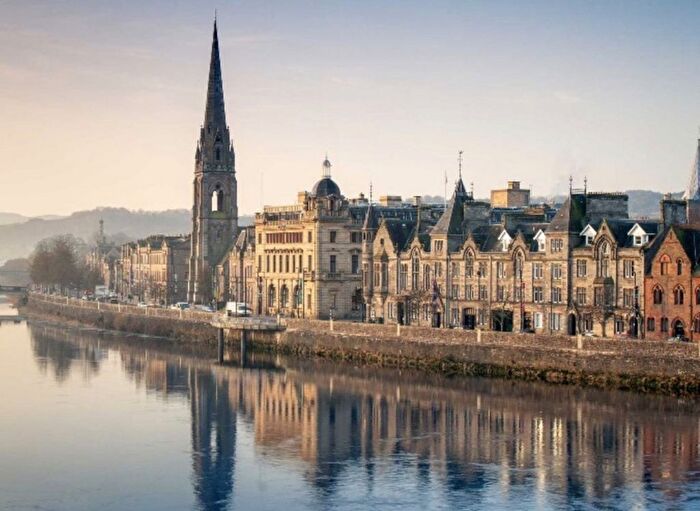 2 Bedroom Flat For Sale In South Methven Street, Perth, PH1